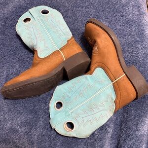 Shyanne Tan and Turquoise Western Boots